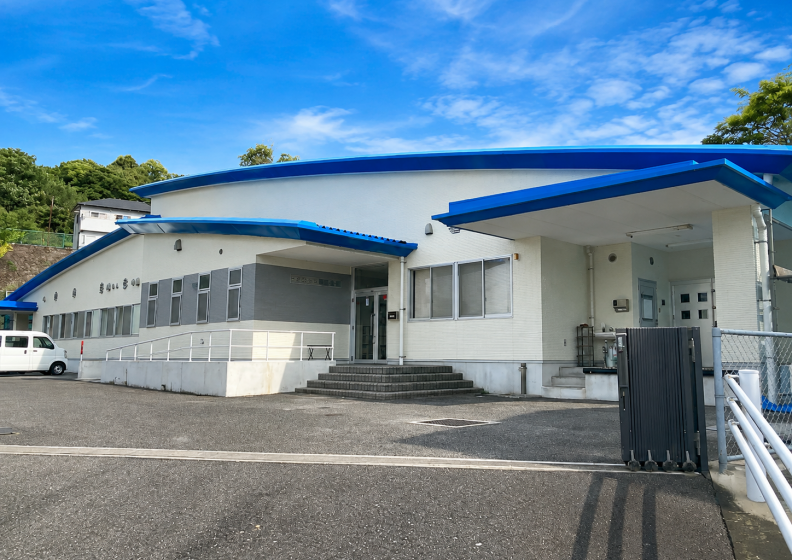 学校給食センター屋根及び外壁改修工事